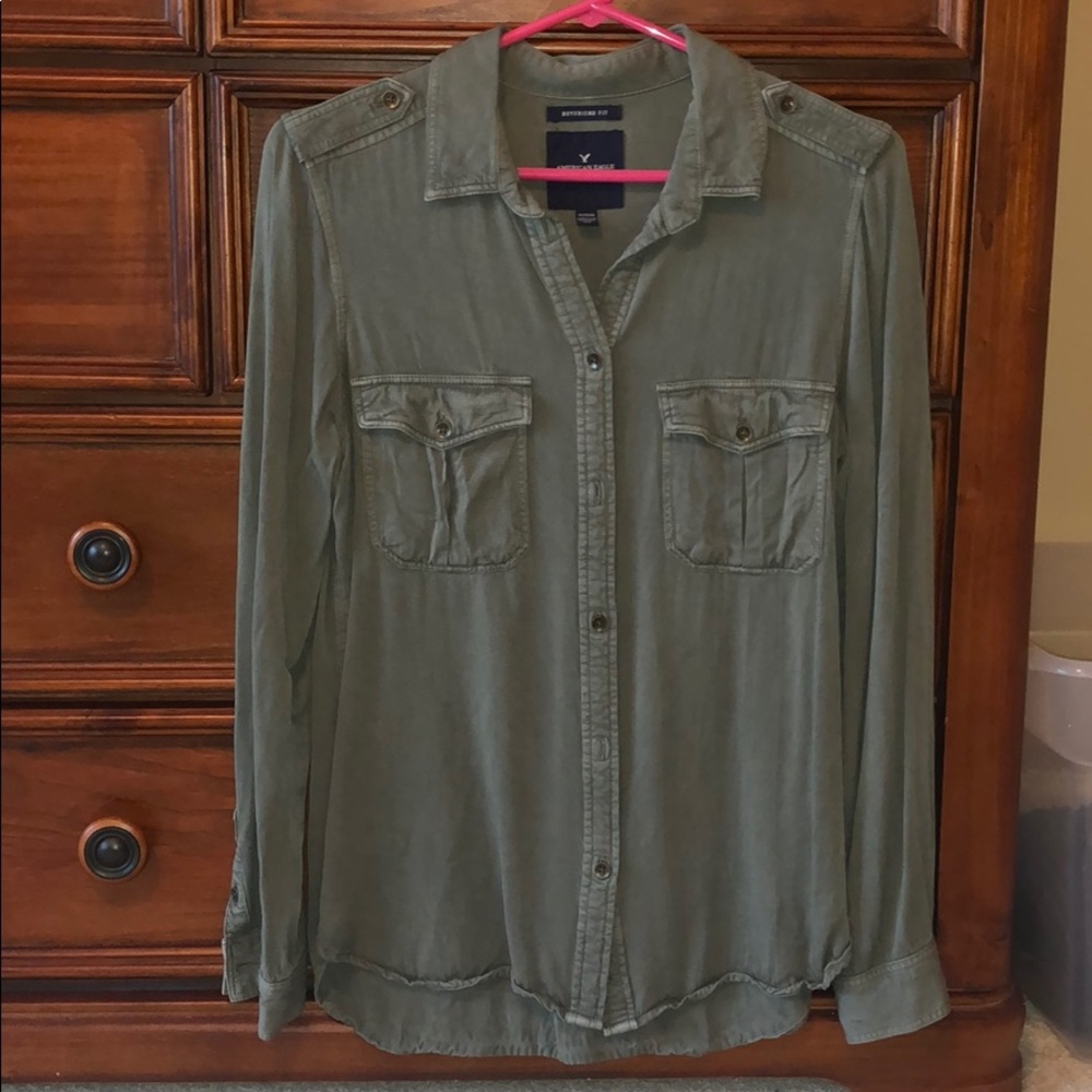 American Eagle army green flannel